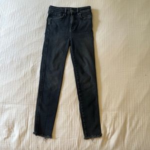 FREE PEOPLE BLACK SKINNY JEANS - SIZE 26